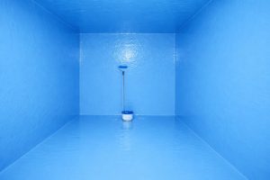 عزل خزان المياه بمادة الإيبوكسي